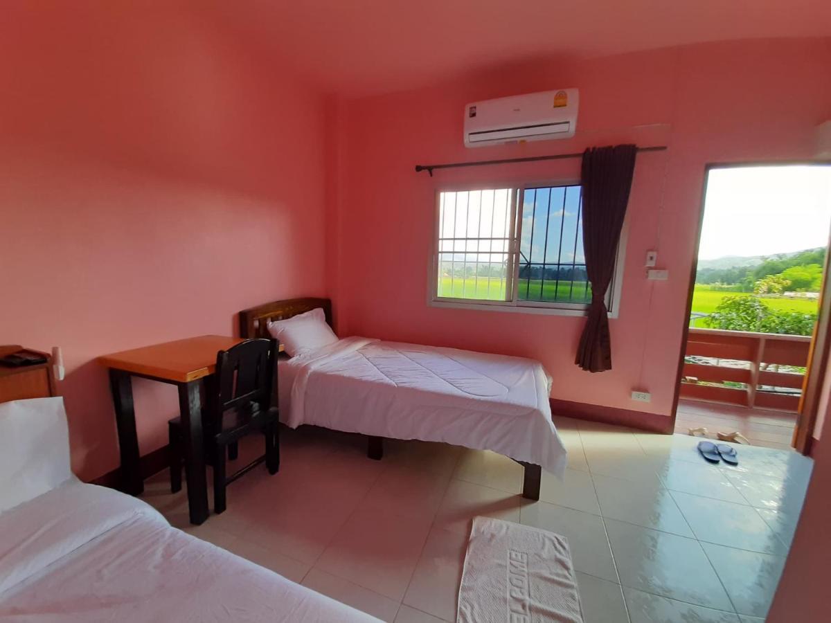 Khuang Na Farmview Bed & Breakfast Mae Chaem Luaran gambar